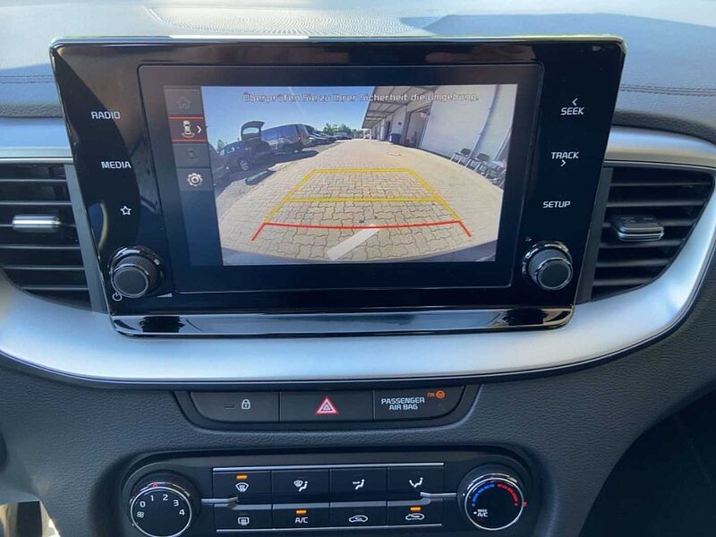 Kia Ceed / cee'd Edition 7 1.0 T-GDI Emotion Kamera CarPlay SitzHzg