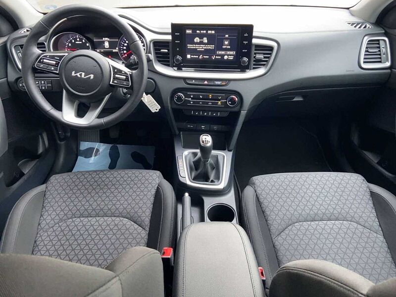 Kia Ceed / cee'd Edition 7 1.0 T-GDI Emotion Kamera CarPlay SitzHzg