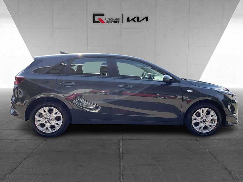 Kia Ceed / cee'd Edition 7 1.0 T-GDI Emotion Kamera CarPlay SitzHzg