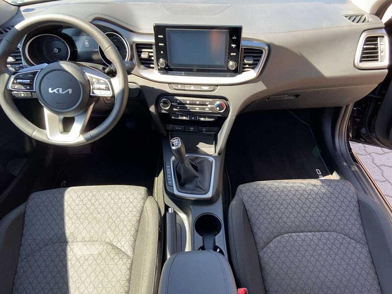 Kia Ceed / cee'd Edition 7 1.0 T-GDI Emotion  Kamera CarPlay SitzHz