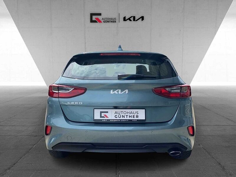 Kia Ceed / cee'd Edition 7 1.0 T-GDI Emotion Kamera CarPlay SitzHzg