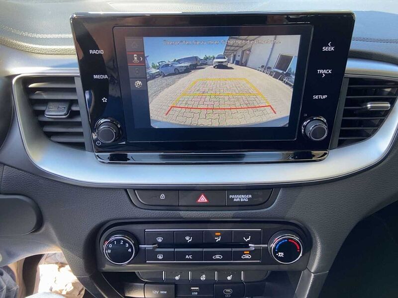 Kia Ceed / cee'd Edition 7 1.0 T-GDI Emotion Kamera CarPlay SitzHzg