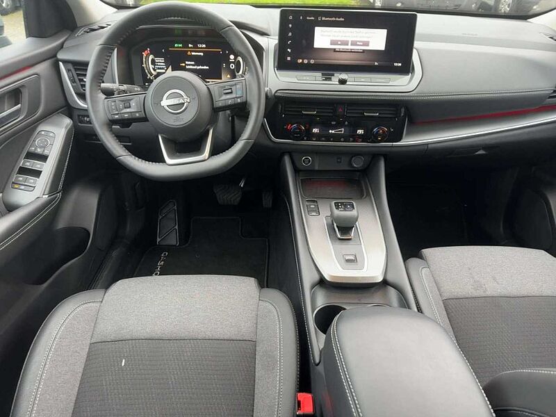 Nissan Qashqai N-Connecta 1.3 MHEV Xtronic Winter Komfort