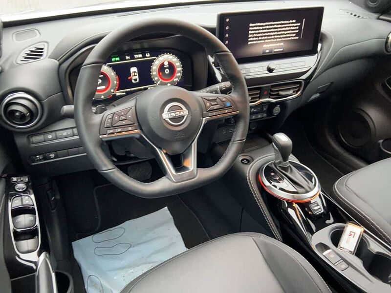 Nissan Juke Tekna 1.0 DIG-T Kamera SitzHzg. CarPlay