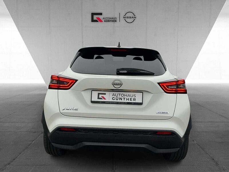 Nissan Juke Tekna Hybrid 1.6 4AMT NissanConnect Bose