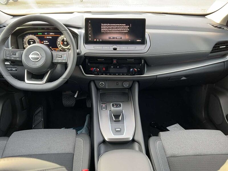 Nissan Qashqai N-Connecta 1.3 MHEV Xtronic Winter Komfort